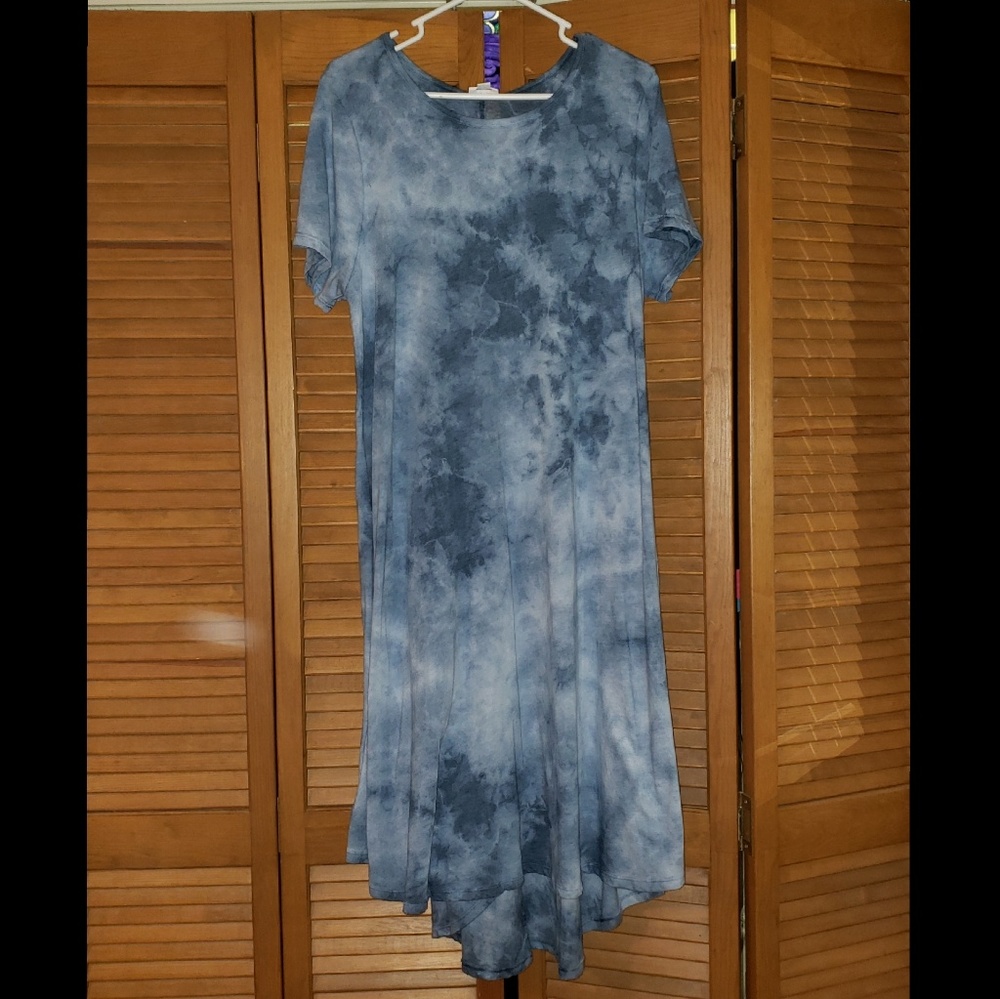 Lularoe Tie Dye Carly